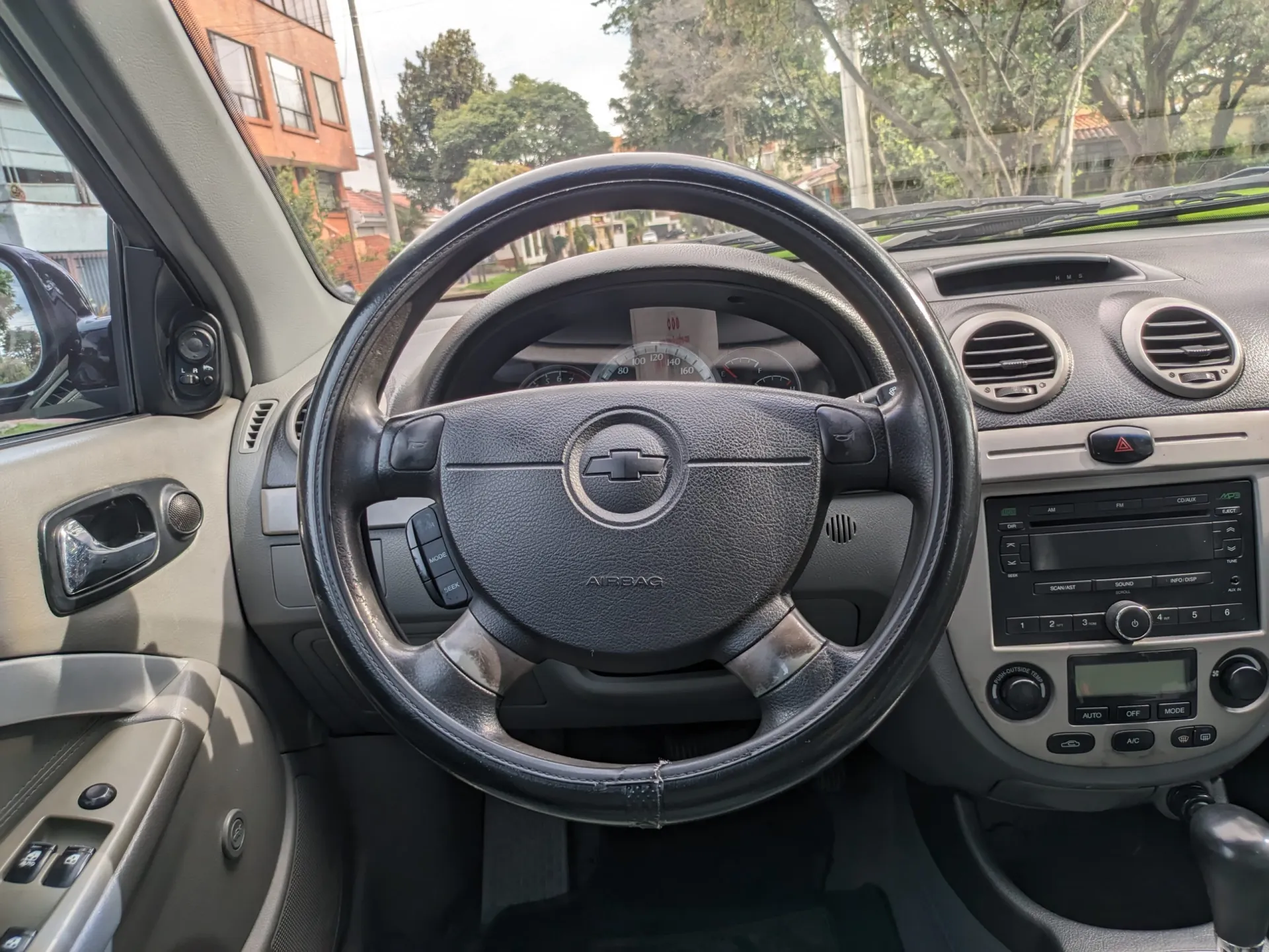 CHEVROLET OPTRA 2010