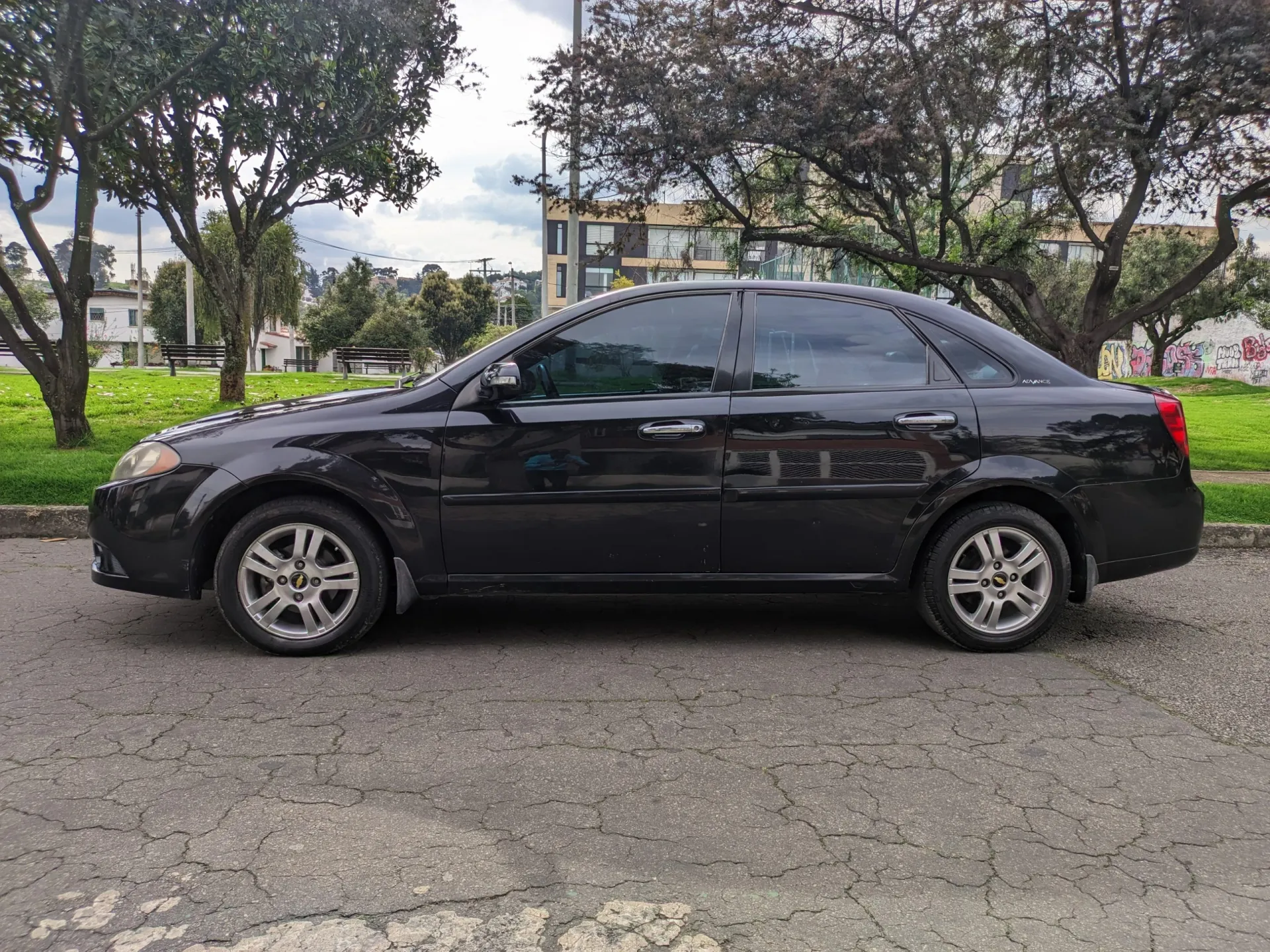 CHEVROLET OPTRA 2010