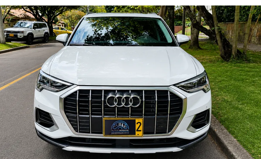AUDI Q3 2023