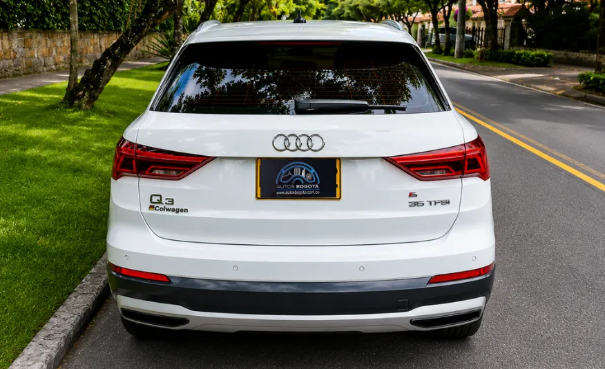 AUDI Q3 2023