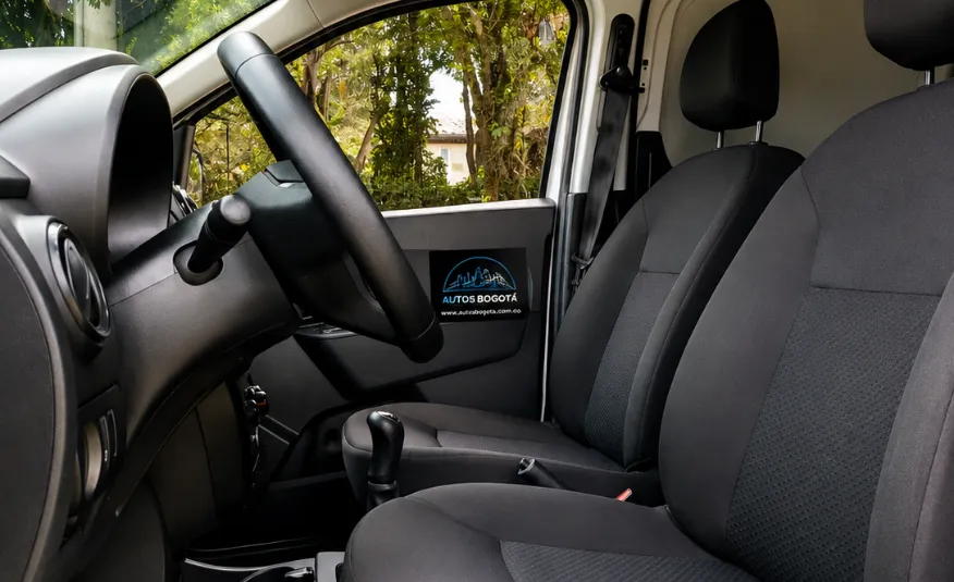 RENAULT KANGOO 2024