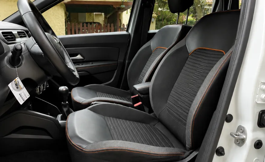 RENAULT DUSTER 2025